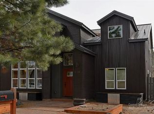 1040 NW Union St, Bend, OR 97703