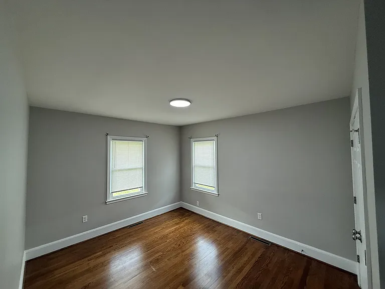 202 Hillcrest Dr — Photo 11