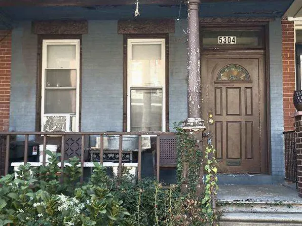 5304 Master St, Philadelphia, PA 19131