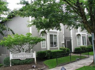 3812 SW Kelly Ave APT 1, Portland, OR 97239