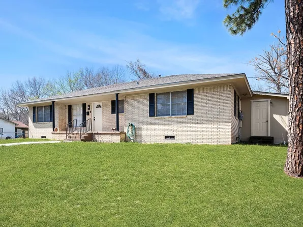 613 Graham St, Mineola, TX 75773