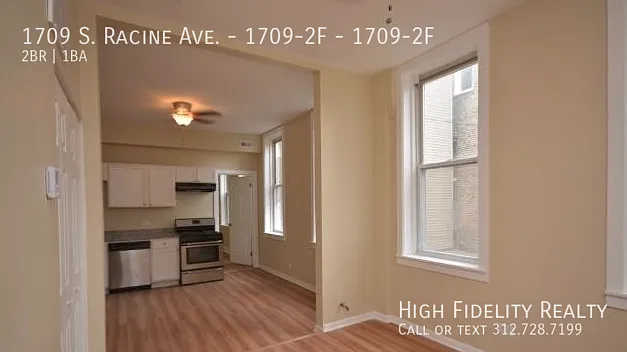 1709 S Racine Ave #2F — Photo 2
