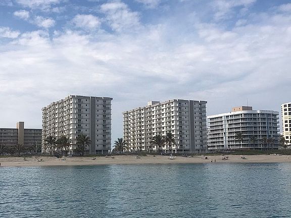 3rd image of 3215 S Ocean Blvd APT 802