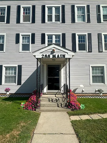 288 Main St #3A Photo 1