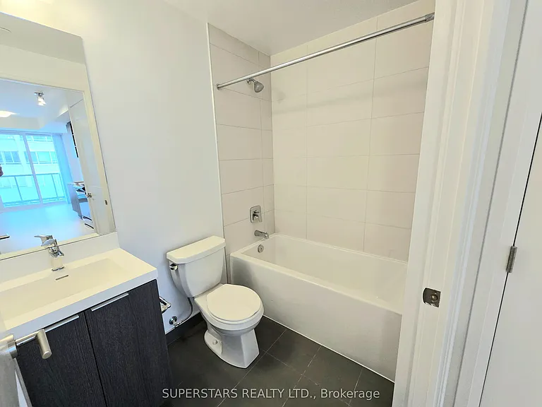 50 Dunfield Ave #814 — Photo 14