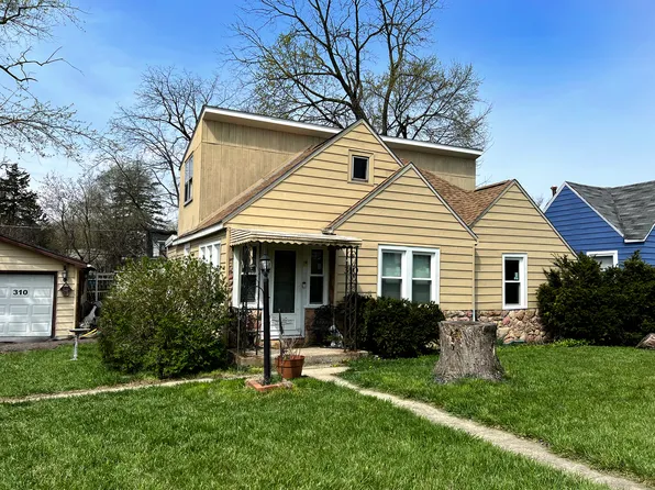 310 Forest Glen Dr, Round Lake Park, IL 60073