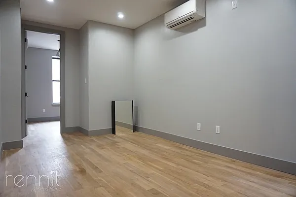 Rented by Rennit Inc. | media 30