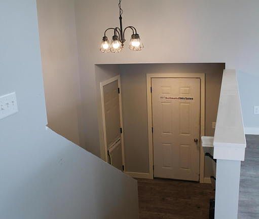 Split Foyer