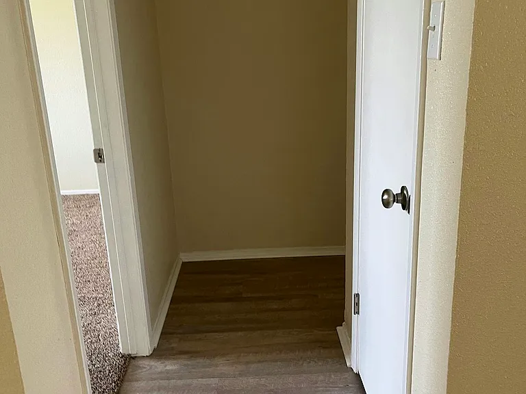 821 Betsy Ross Dr #A — Photo 5
