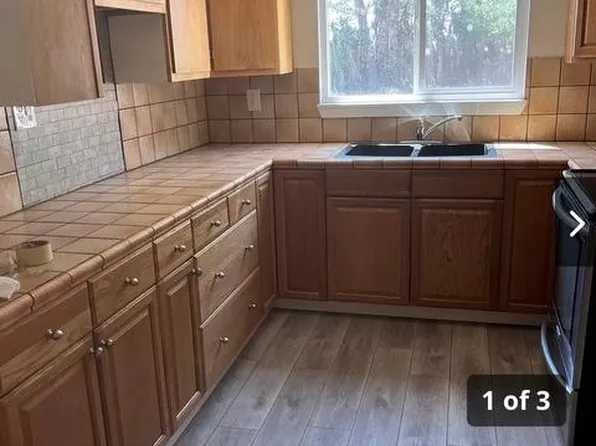 13677 W Longview Ave, Livingston, CA 95334