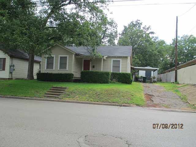 1st image of 706 S Marshall St