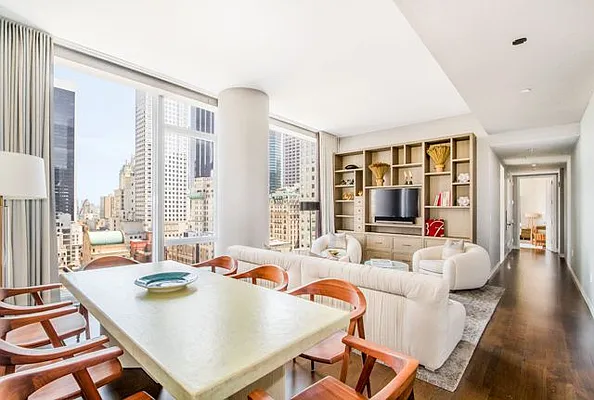 Rented by Compass | media 14