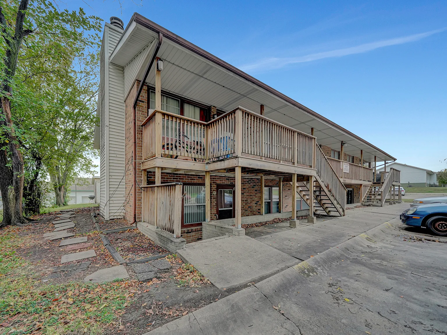 1801 Knox Street — Photo 2