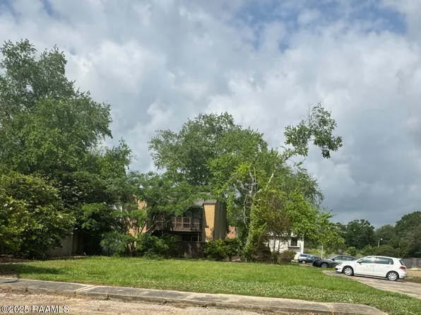 207 Cougar Rdg, Lafayette, LA 70508