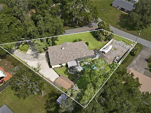 2nd image of 41300 DIXIE AVENUE