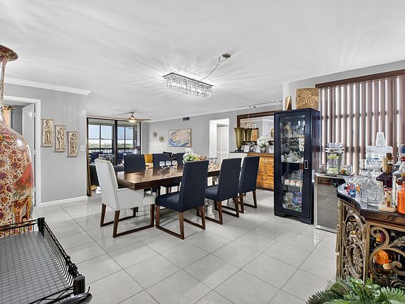 5th image of 6372 La Costa Drive #705