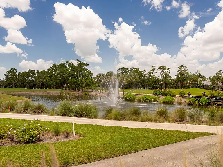 3950 Loblolly Bay Dr #402 — Photo 34