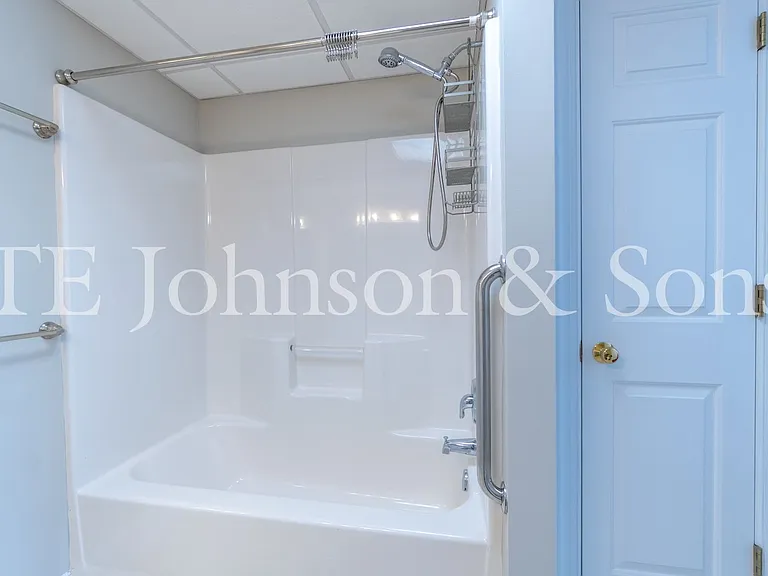 3520 Kirklees Rd — Photo 31