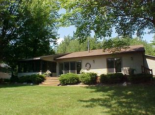 6697 Club House Dr E, Stanwood, MI