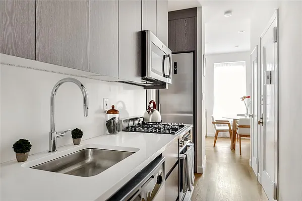 Sold by Time Equities, Inc. | media 14