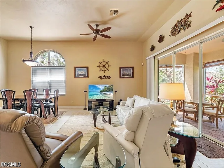 15220 Cape Sable Ln — Photo 7