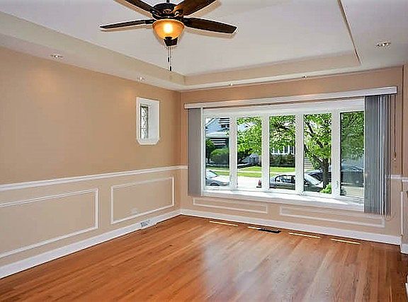 3rd image of 4515 N Newcastle Ave