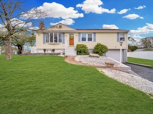 24 Shelley Rd, Middletown, CT 06457