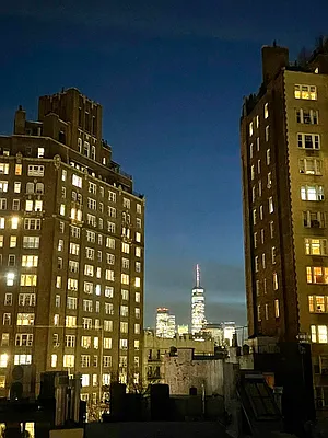 Rented by LJ Sloane Management | media 24