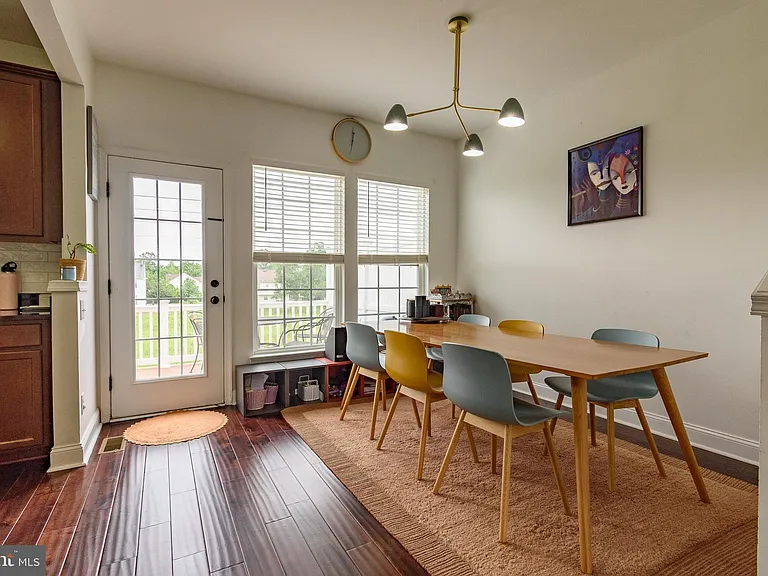 303 Ellison Dr — Photo 18