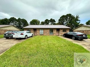 110 Cowett St, Nash, TX 75569