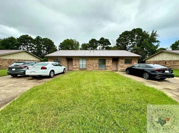 110 Cowett St, Nash, TX 75569