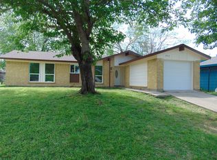 9912 Bluffcreek Dr, Dallas, TX 75227