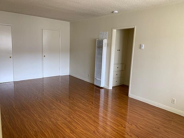 2nd image of 319 N Maryland Ave APT 9
