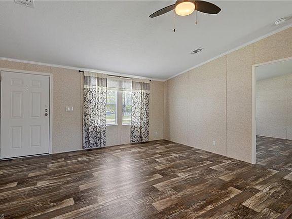 3rd image of 8030 Bogart Dr