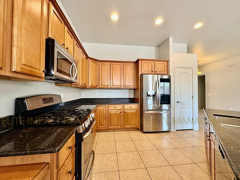 6601 S Cedar Vista Dr — Photo 8