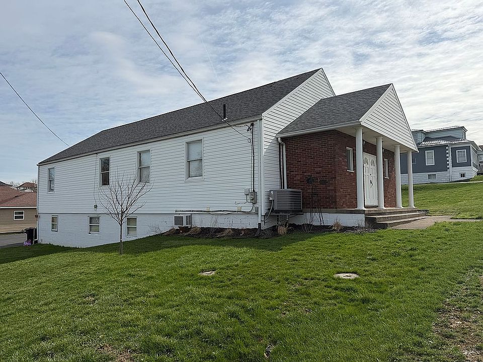1st image of 729 Lewis St
