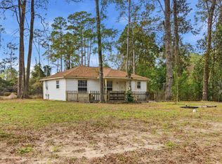 54 Beeler Rd, Crawfordville, FL 32327