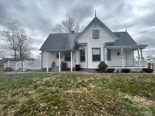 306 Bell St, Alhambra, IL 62001