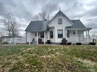 306 Bell St photo 1