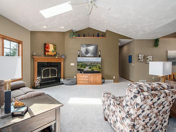 5th image of 7233 Westhaven Dr