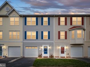 787 General Wallace Ct, Warrenton, VA 20186