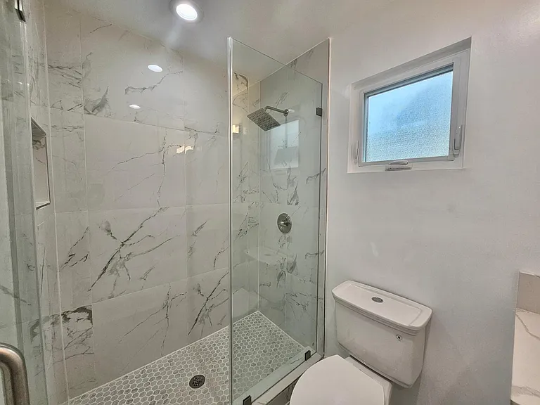 4192 S Harvard Blvd #1 — Photo 15