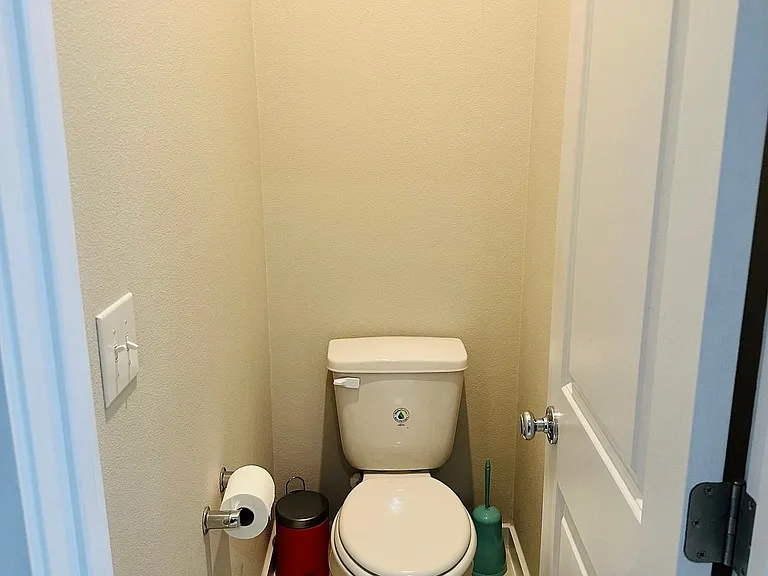 1305 Showbox St — Photo 31