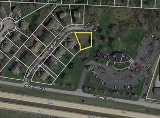 416-418 W Highland Ln, Blue Springs, MO 64014
