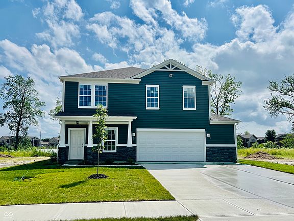 2nd image of 2402 N Liberty Lakes Dr