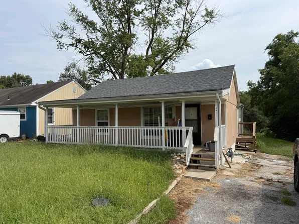 4921 Freeman Ave, Kansas City, KS 66102