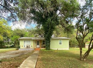 505 N Nueces St, Camp Wood, TX 78833