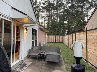 5609 Hollow Pines Dr, Houston, TX 77049