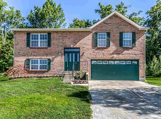 10 N Blackwood Ct, Alexandria, KY 41001