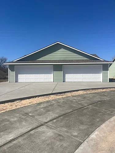 Floor plan 752 W 31st St